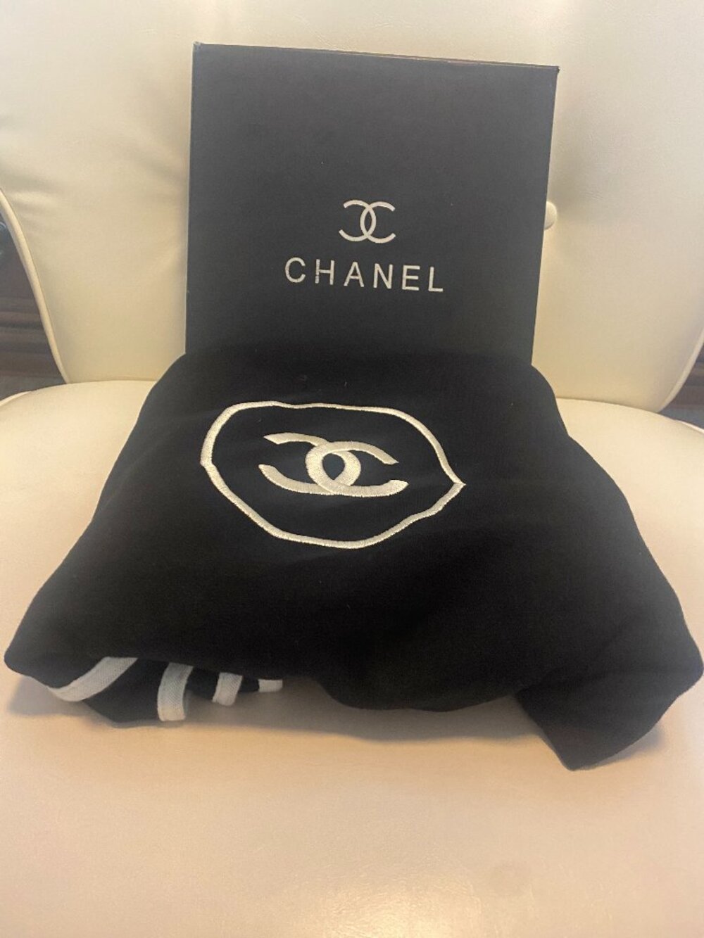 CHANEL Wrap Pre-owned Black